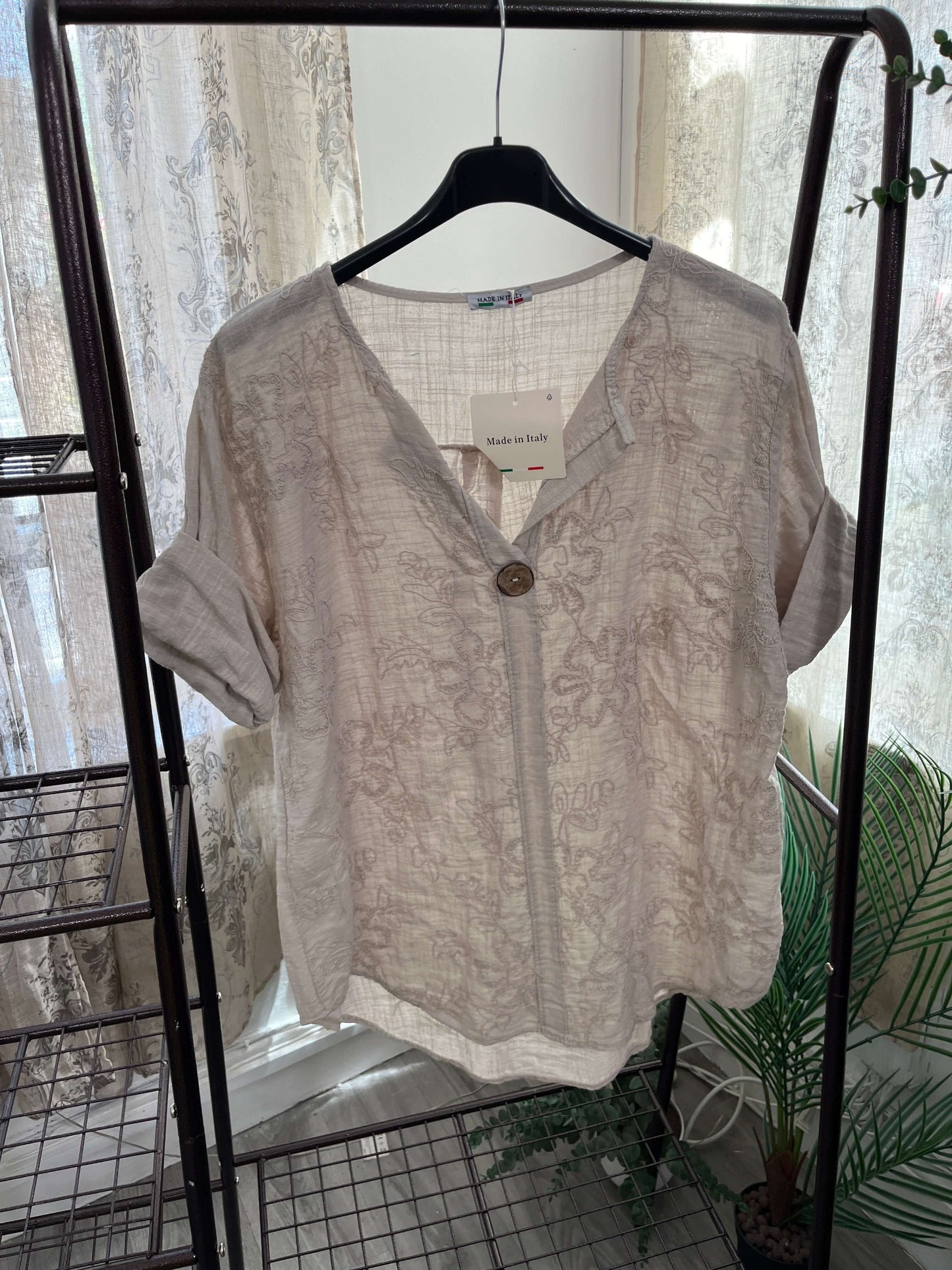 Amelia Floral Embroidered One Button Boxy Blouse