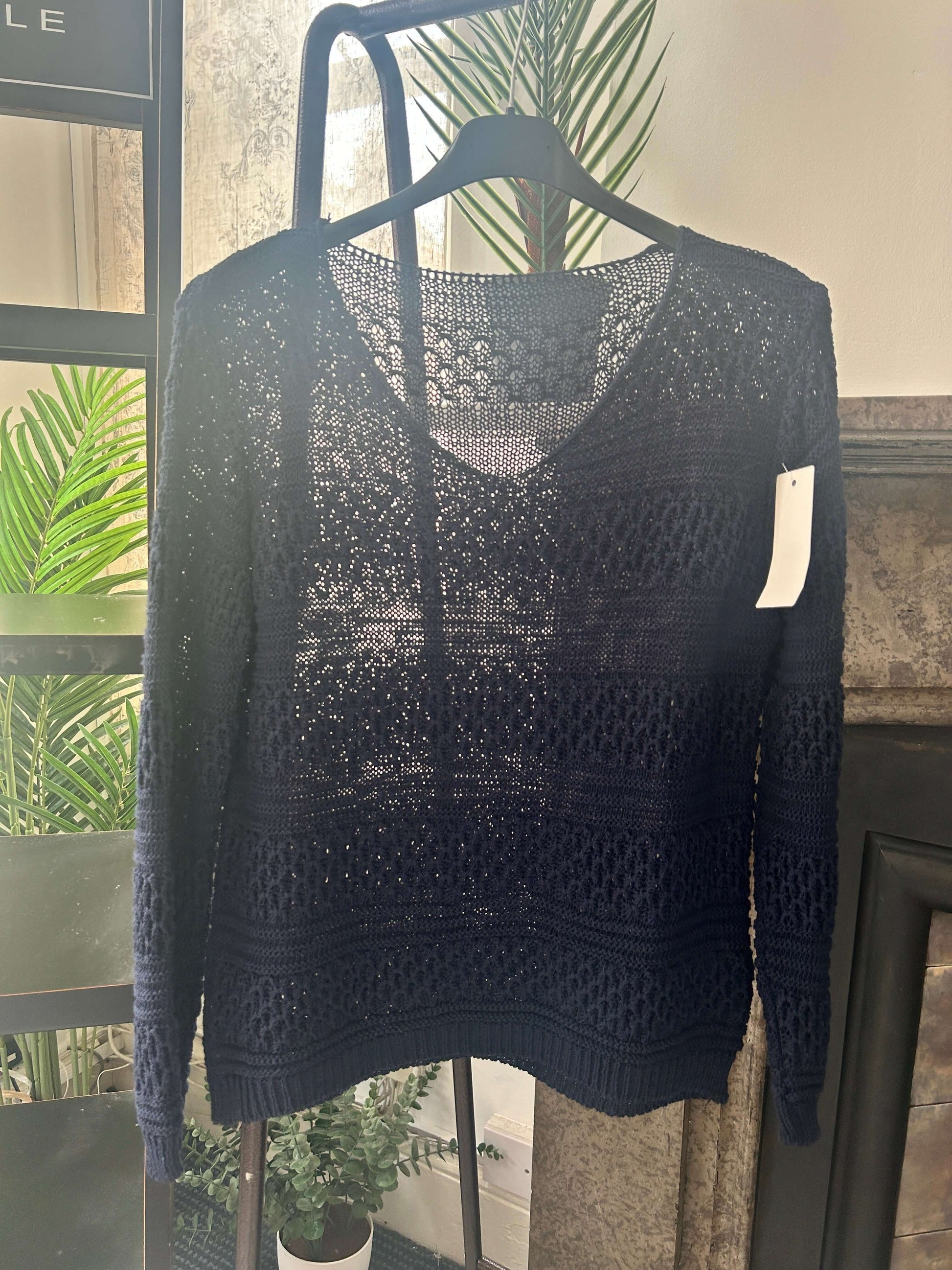 Crochet V neck boxy Jumper