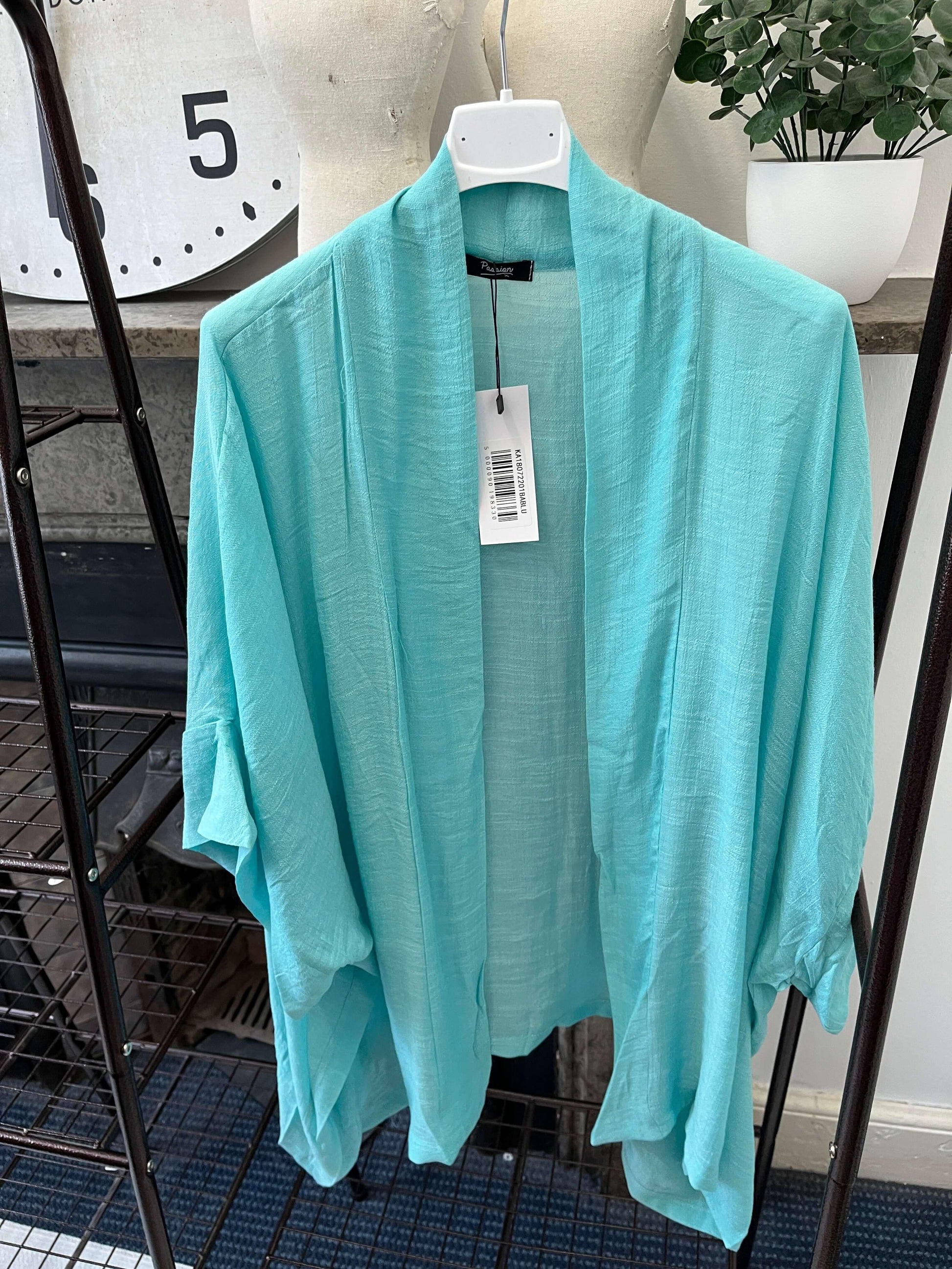 Relaxed Edge to Edge Kimono 