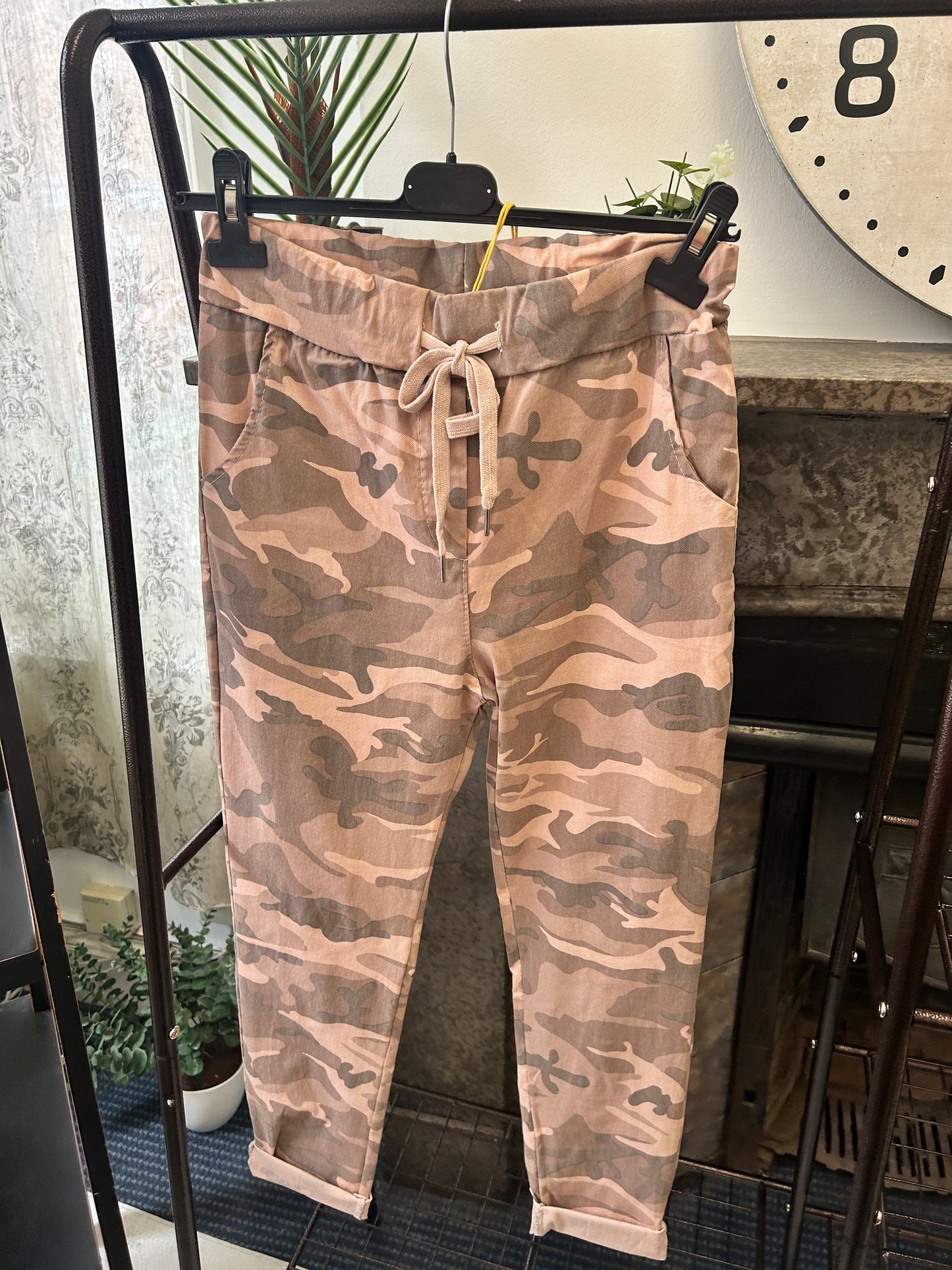 Hannah Camo Magic Jogger