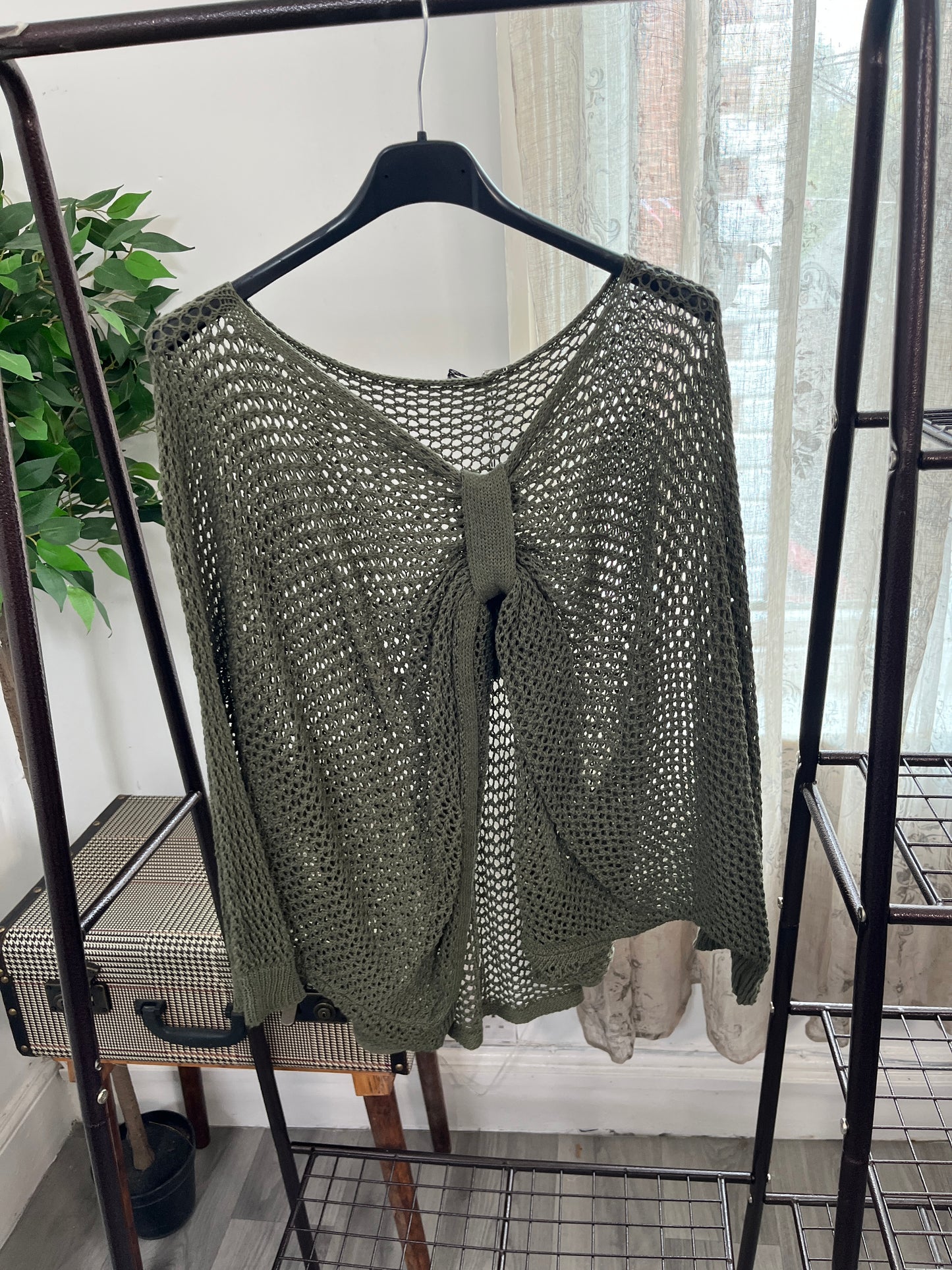 Chloe Loose Weave Drop Down Top