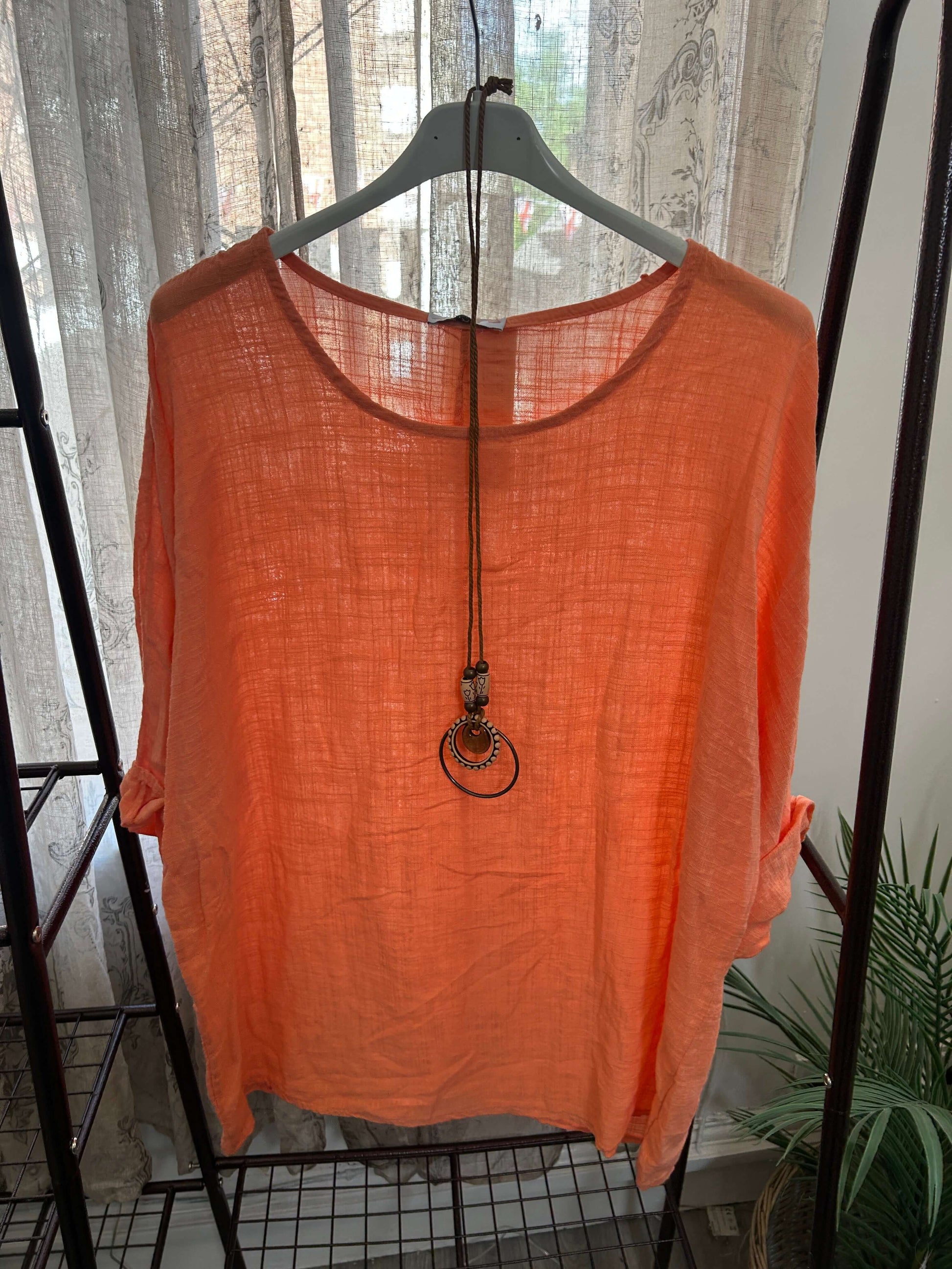 Sofia Ladies Linen Box Top With Necklace