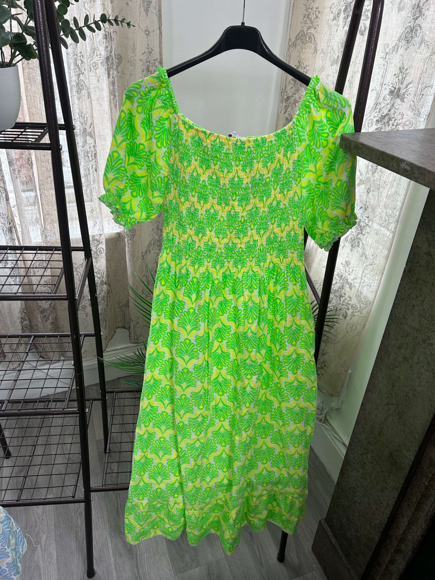 Cheesecloth Filigree Print Shirred Waist Maxi Dress