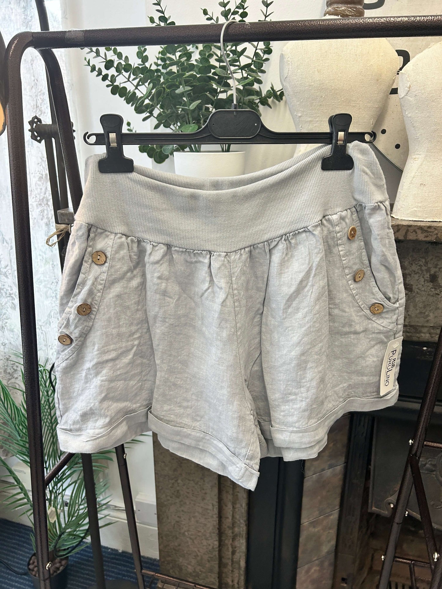 Made in Italy Linen Shorts - Large