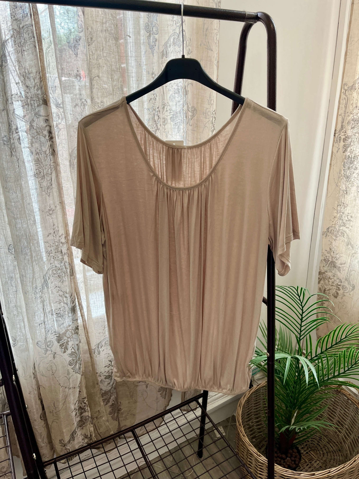 Chloe Bubble Hem Round Neck T-Shirt