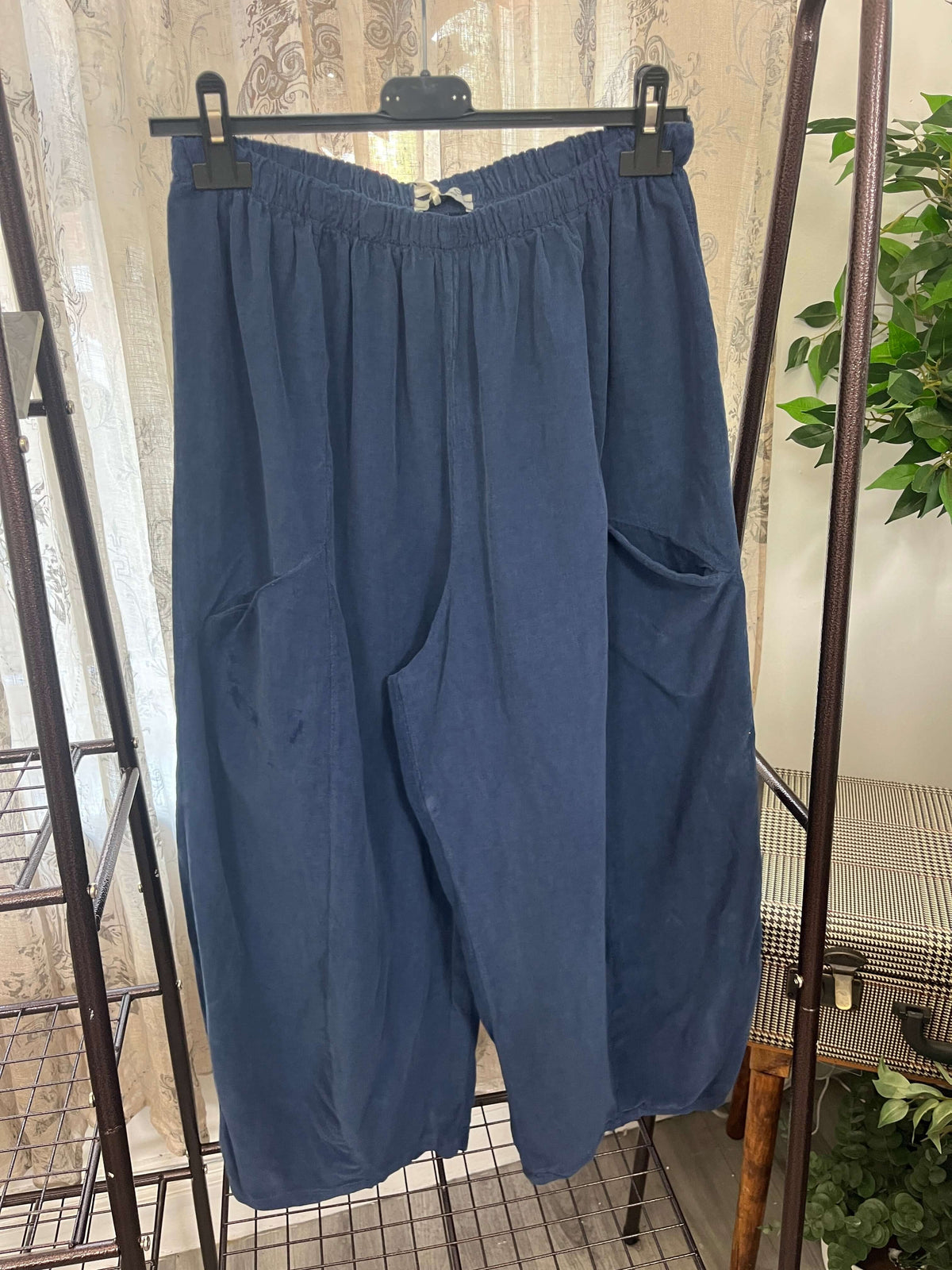 Ladies Needlecord Barrel Trouser