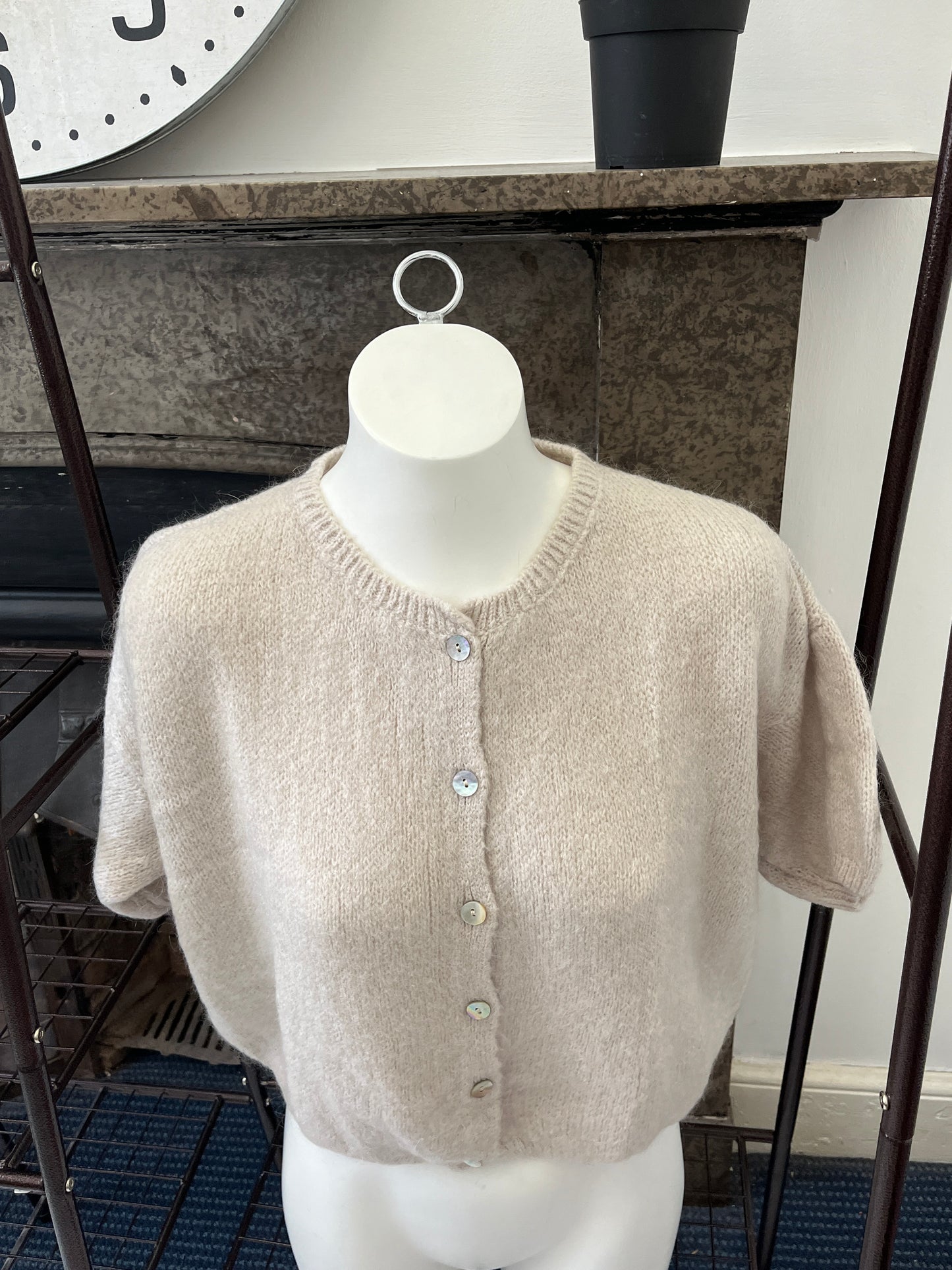 Bubble Sleeve Round Neck Cardigan