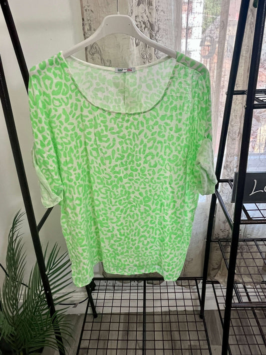 Linen Leopard Print Box Top