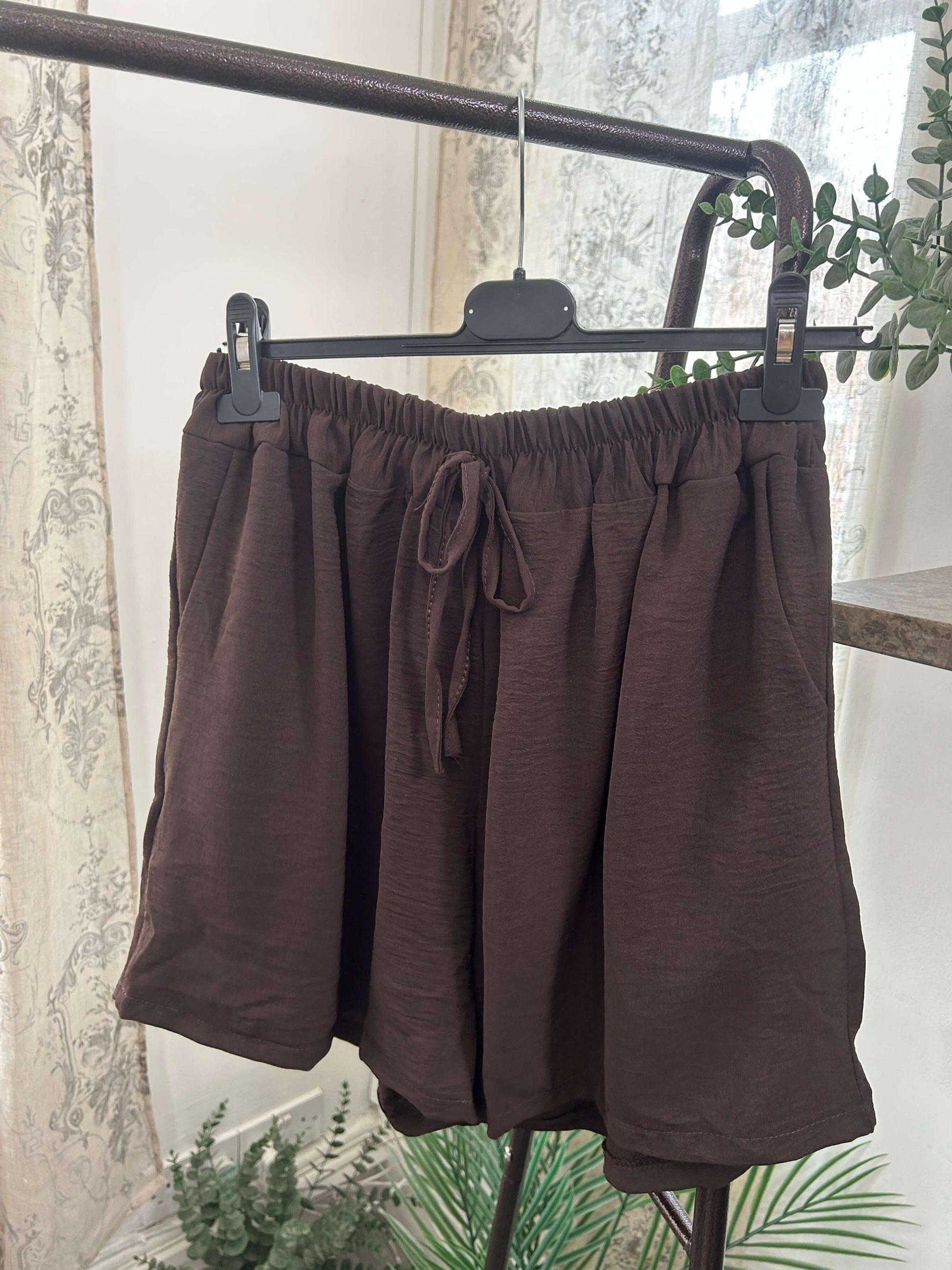 Plain Elegant Floaty Shorts