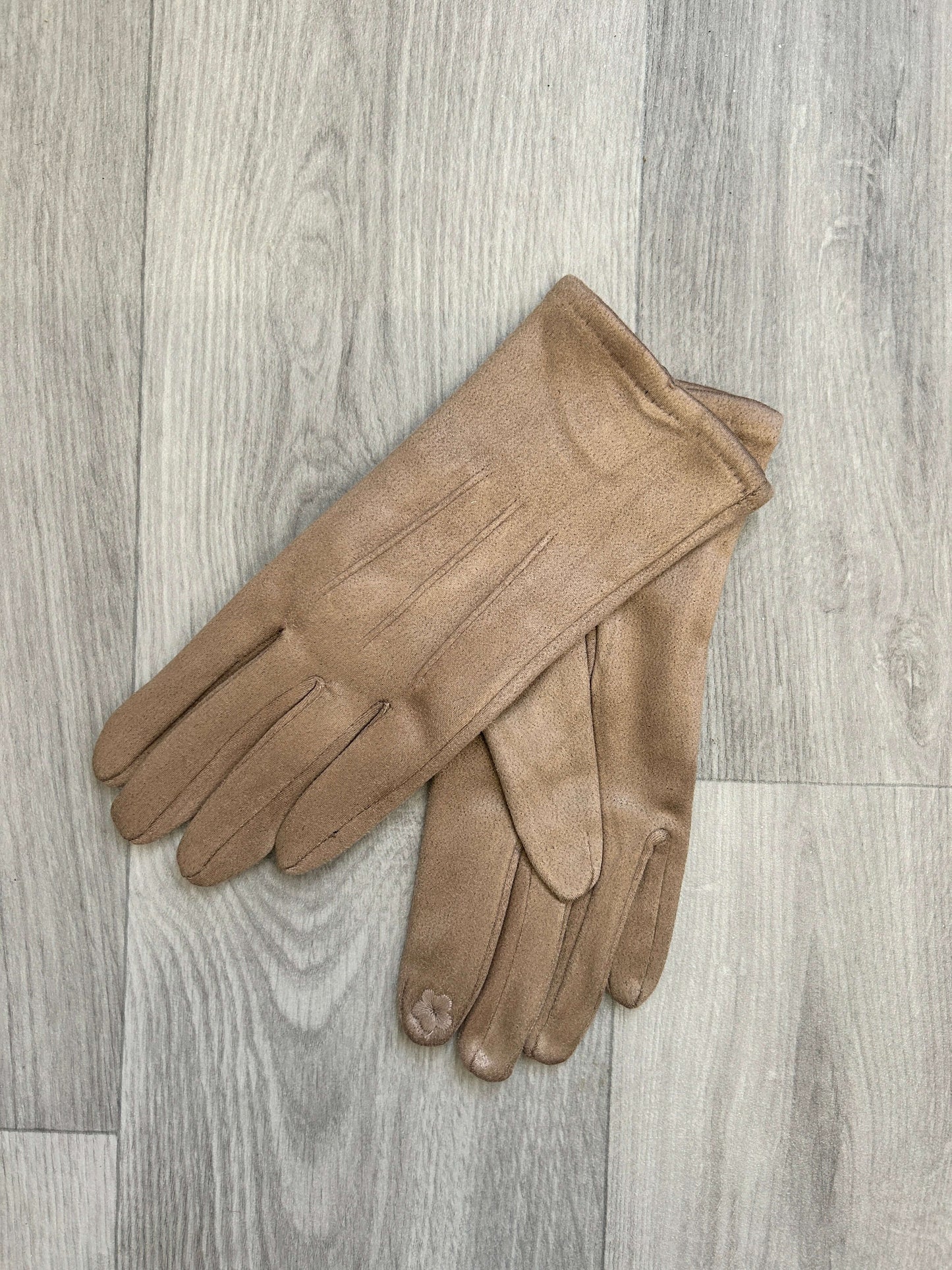 Faux Suede Streamline Neat Gloves