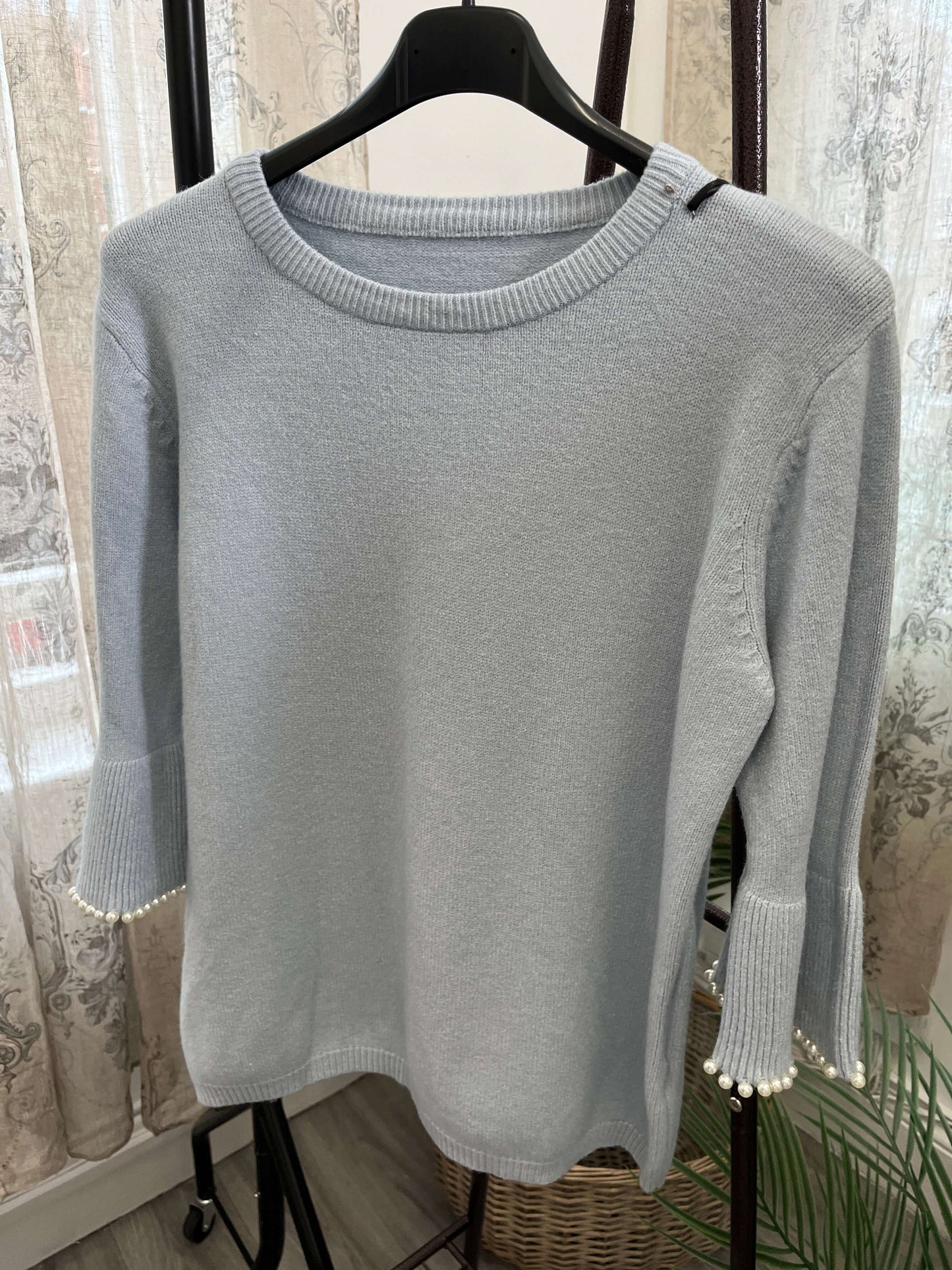 Pearl Fluted Sleeve Elegant Jumper