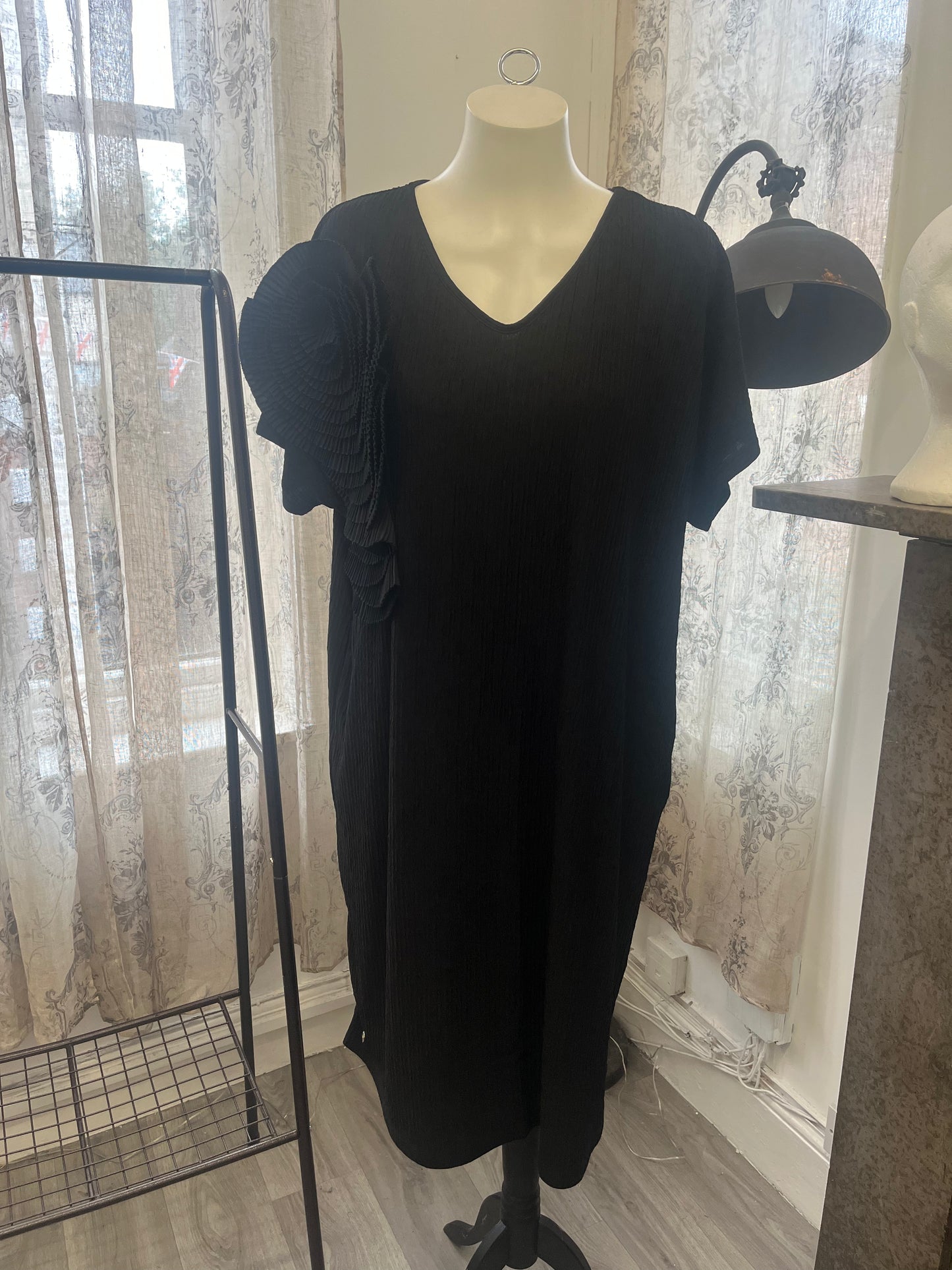 Ripple Jersey V Neck Dress With Flower Applique