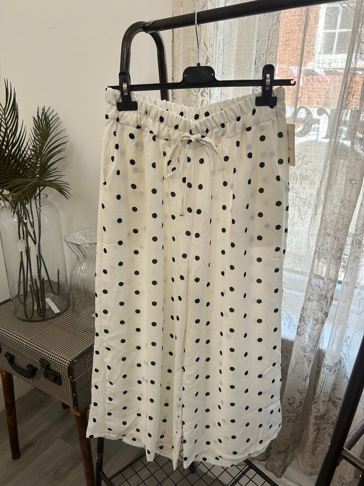 Polka Dot Elegant 3/4 Length Trouser