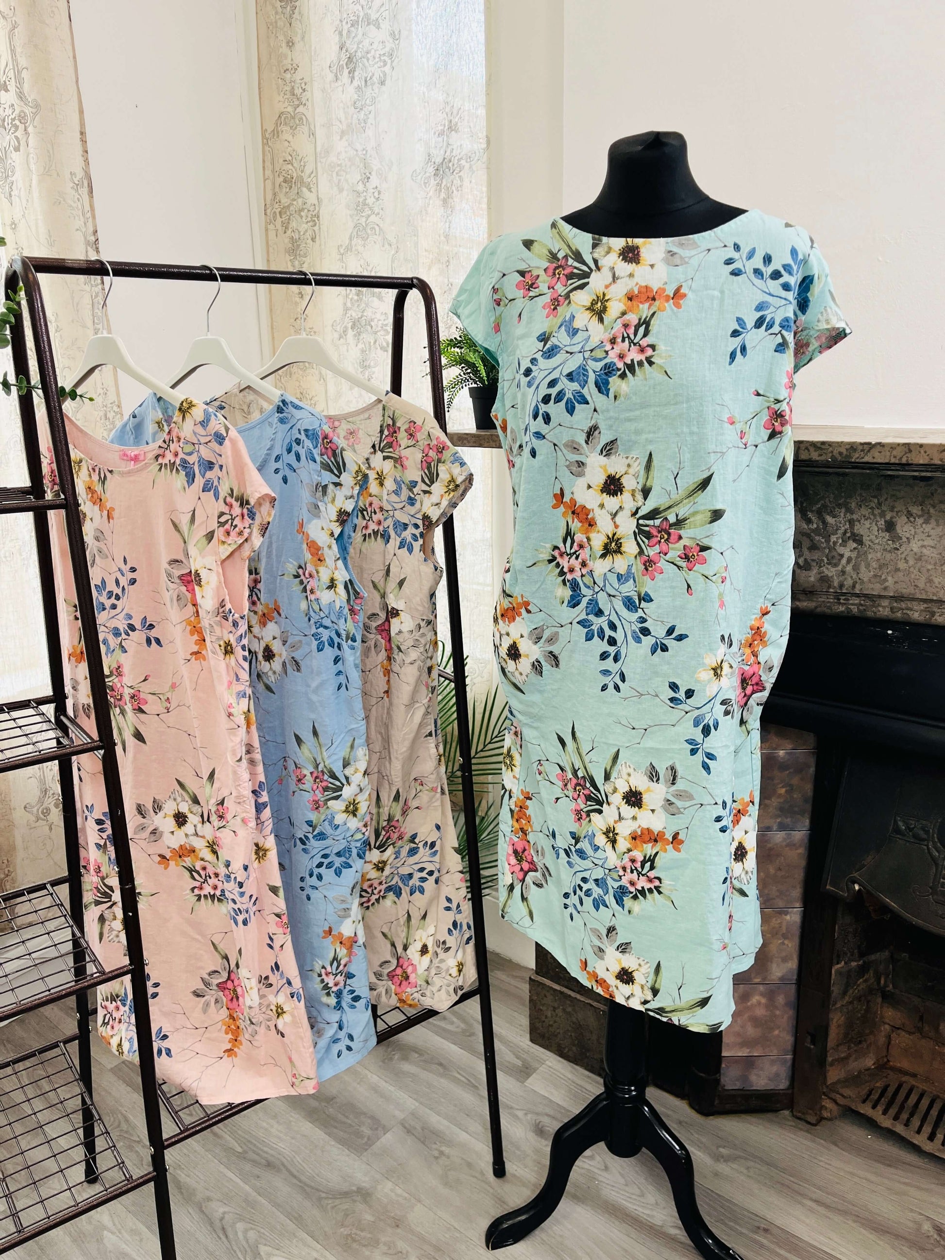 Carys Floral Knee Length Dress