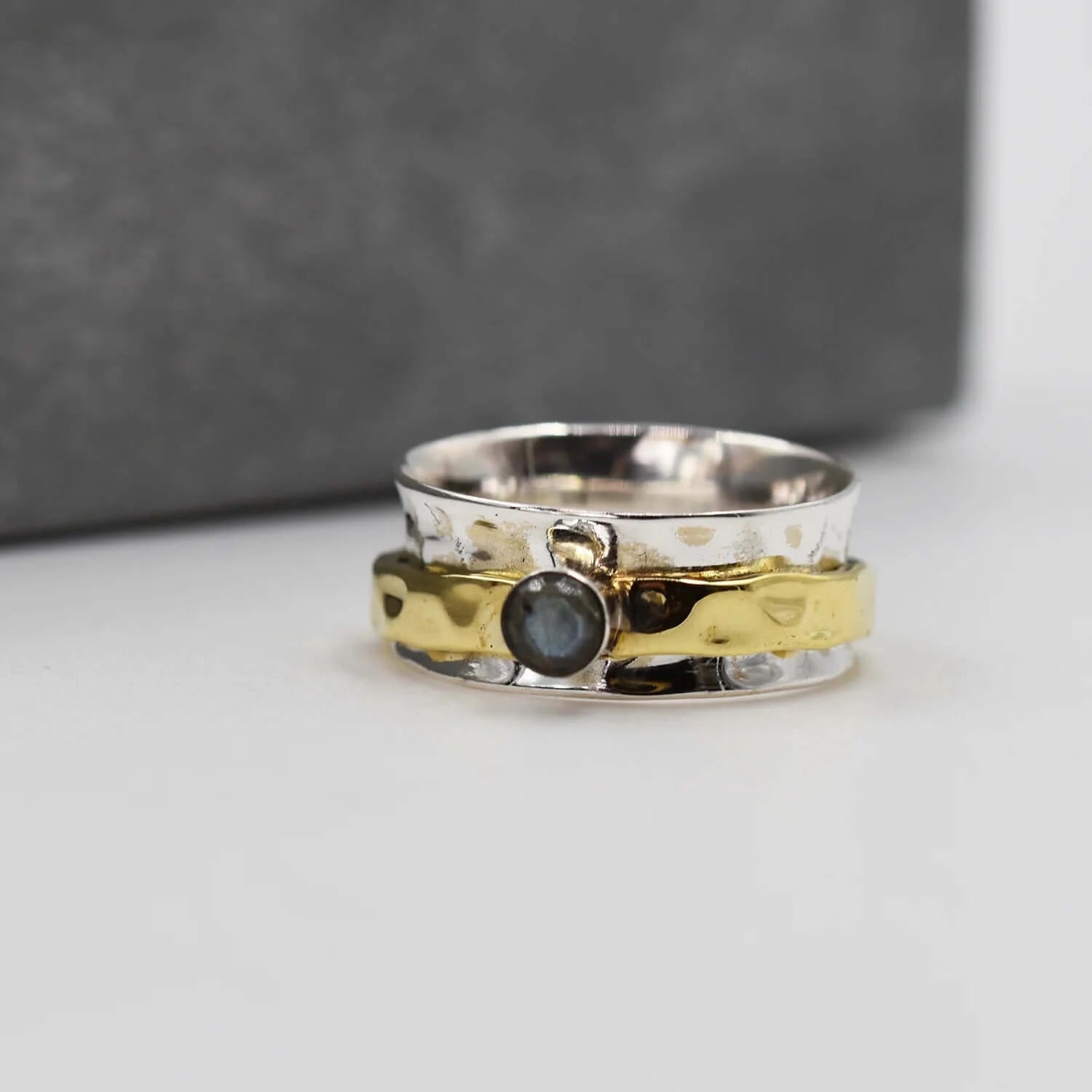 925 Silver Ring with brass spinning band and labradorite stone