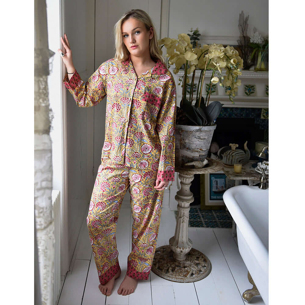 Powellcraft - Yellow & Pink Carnation Print Pyjamas