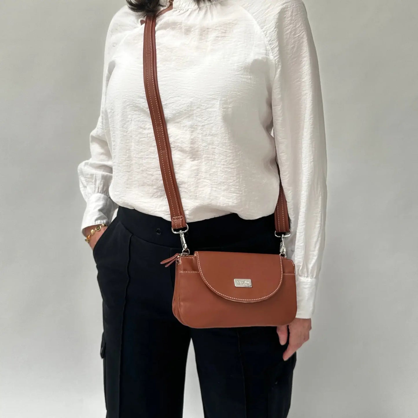 Mia Tui - Isobel Purse Bag