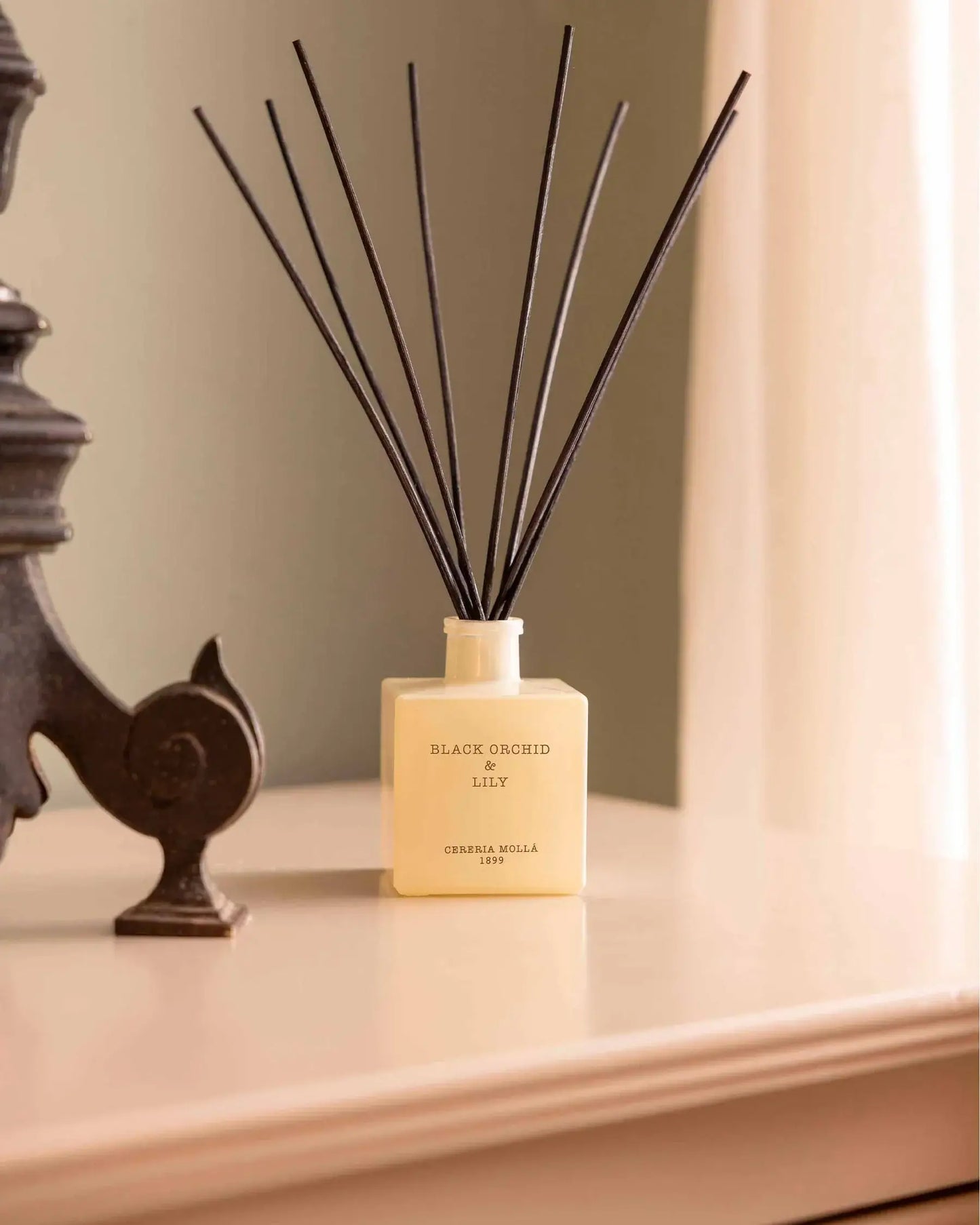 Cereria Mollà 1899 Black Orchid & Lily 100ml Reed Diffuser