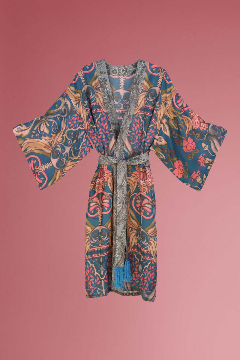 Powder Design Decorative Damask Ladies Kimono Gown