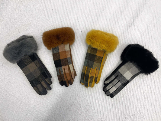 Faux Fur Printed Gloves